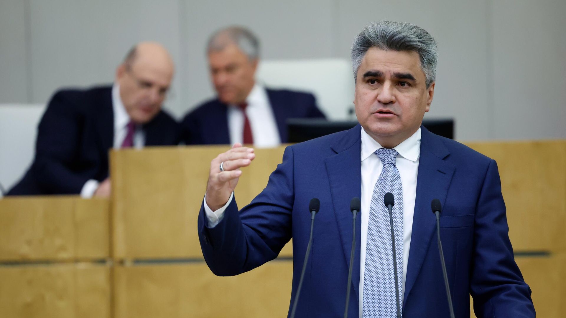 Руководитель фракции Новые люди в Государственной Думе РФ Алексей Нечаев (на первом плане) выступает на пленарном заседании Государственной Думы РФ Руководитель фракции Новые люди в Государственной Думе РФ Алексей Нечаев (на первом плане) выступает на пленарном заседании Государственной Думы РФ - РИА Новости, 1920, 10.05.2024