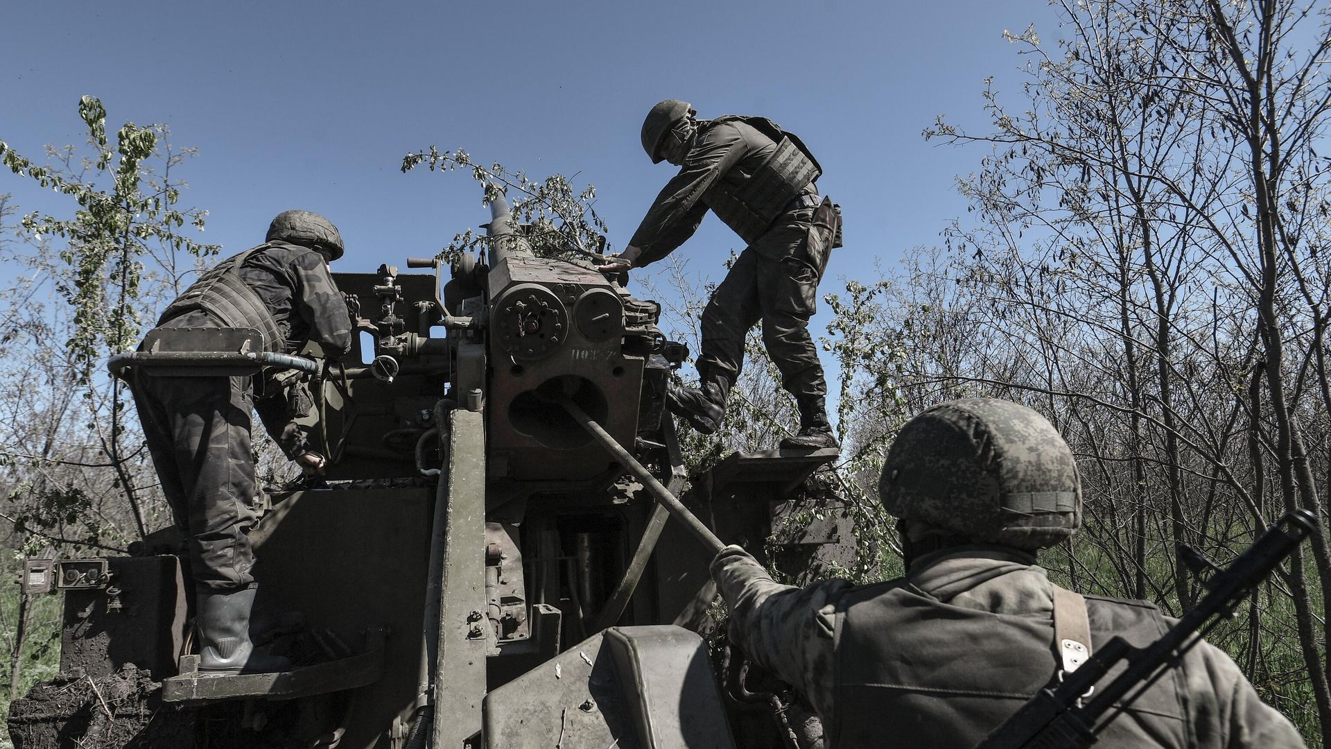 Военнослужащие ВС РФ в зоне СВО Военнослужащие ВС РФ в зоне СВО - РИА Новости, 1920, 15.05.2024