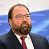 Кандидат на должность министра цифрового развития, связи и массовых коммуникаций РФ Максут Шадаев отвечает на вопросы журналистов в Государственной Думе РФ