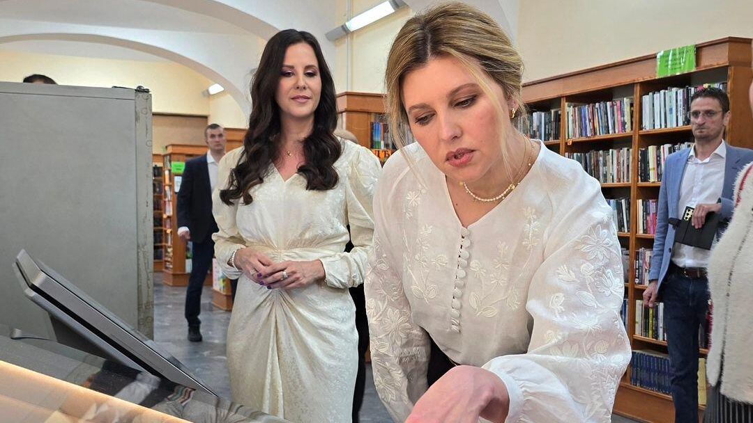 Тамара Вучич и Елена Зеленская во премя встречи в Белграде Тамара Вучич и Елена Зеленская во премя встречи в Белграде - РИА Новости, 1920, 13.05.2024