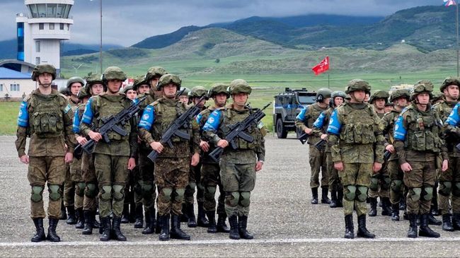 Военнослужащие миротворческого контингента ВС России