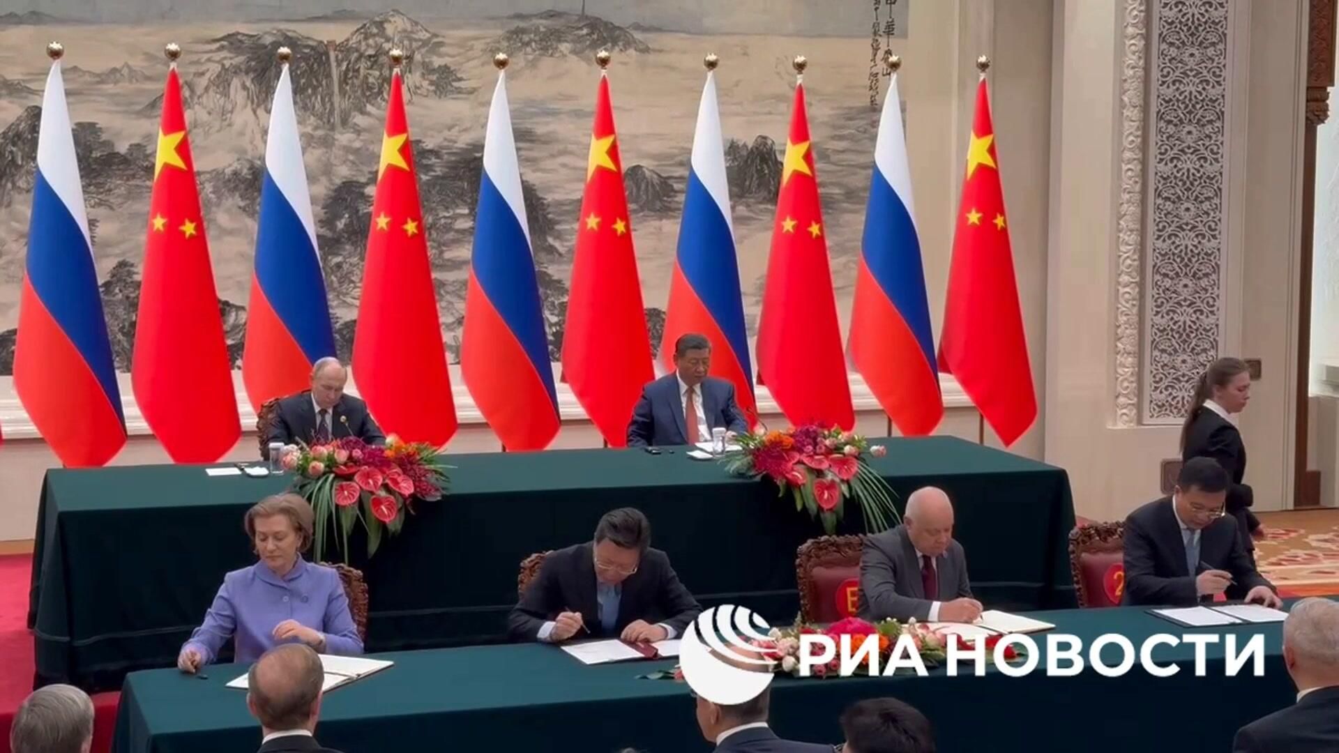 Подписание соглашения о проведении Экспертного форума БРИКС Подписание соглашения о проведении Экспертного форума БРИКС - РИА Новости, 1920, 16.05.2024