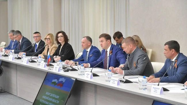 Губернатор Омской области Виталий Хоценко обсудил с делегацией Навоийской области Республики Узбекистан вопросы развития двустороннего межрегионального сотрудничества. 21 мая 2024