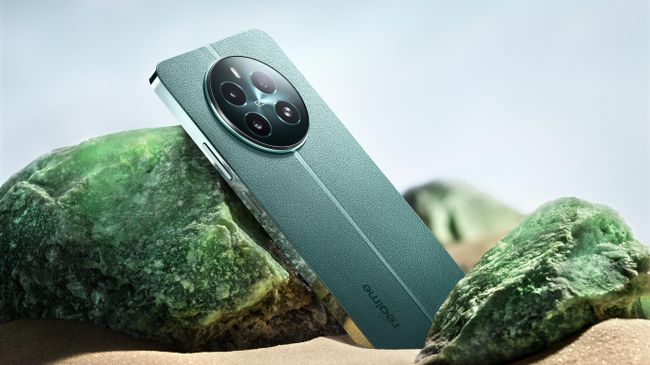 Смартфон realme 12