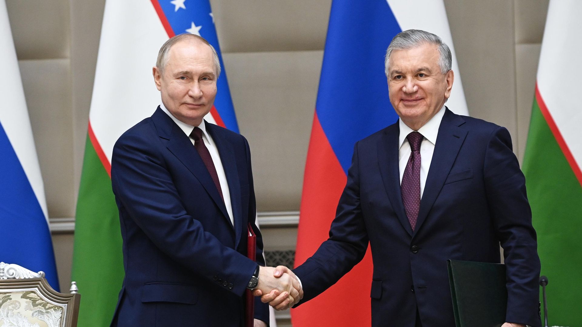 Президент РФ Владимир Путин и президент Узбекистана Шавкат Мирзиеев, 27 мая 2024 года - РИА Новости, 1920, 31.08.2025