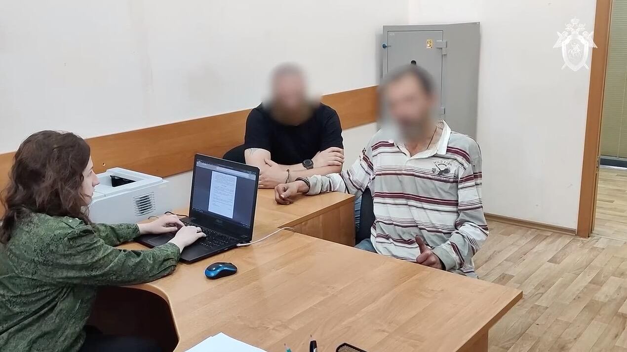 Задержанный по обвинению в убийстве работницы трапезной храма Петра и Павла в Сергиевом Посаде. 30 мая 2024 года Задержанный по обвинению в убийстве работницы трапезной храма Петра и Павла в Сергиевом Посаде. 30 мая 2024 года - РИА Новости, 1920, 30.05.2024