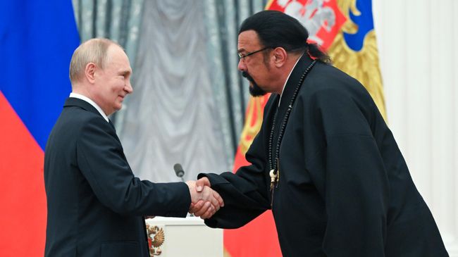Владимир Путин и Стивен Сигал