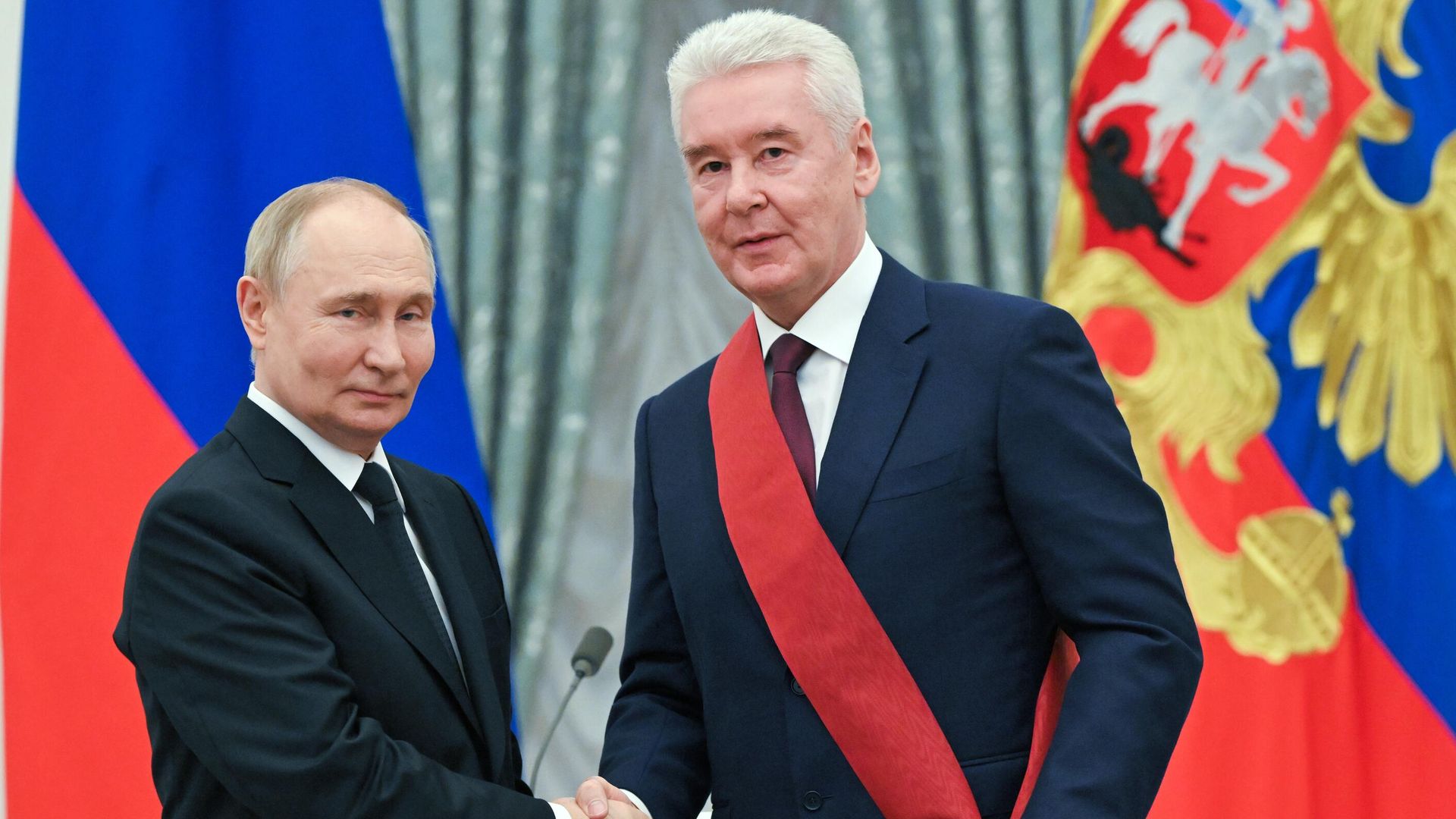 Президент РФ Владимир Путин и мэр Москвы Сергей Собянин Президент РФ Владимир Путин и мэр Москвы Сергей Собянин - РИА Новости, 1920, 07.10.2024