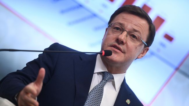 Дмитрий Азаров