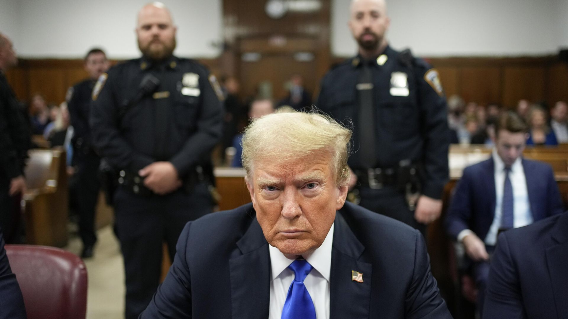 Бывший президент Дональд Трамп в уголовном суде Манхэттена в Нью-Йорке Бывший президент Дональд Трамп в уголовном суде Манхэттена в Нью-Йорке - РИА Новости, 1920, 31.05.2024