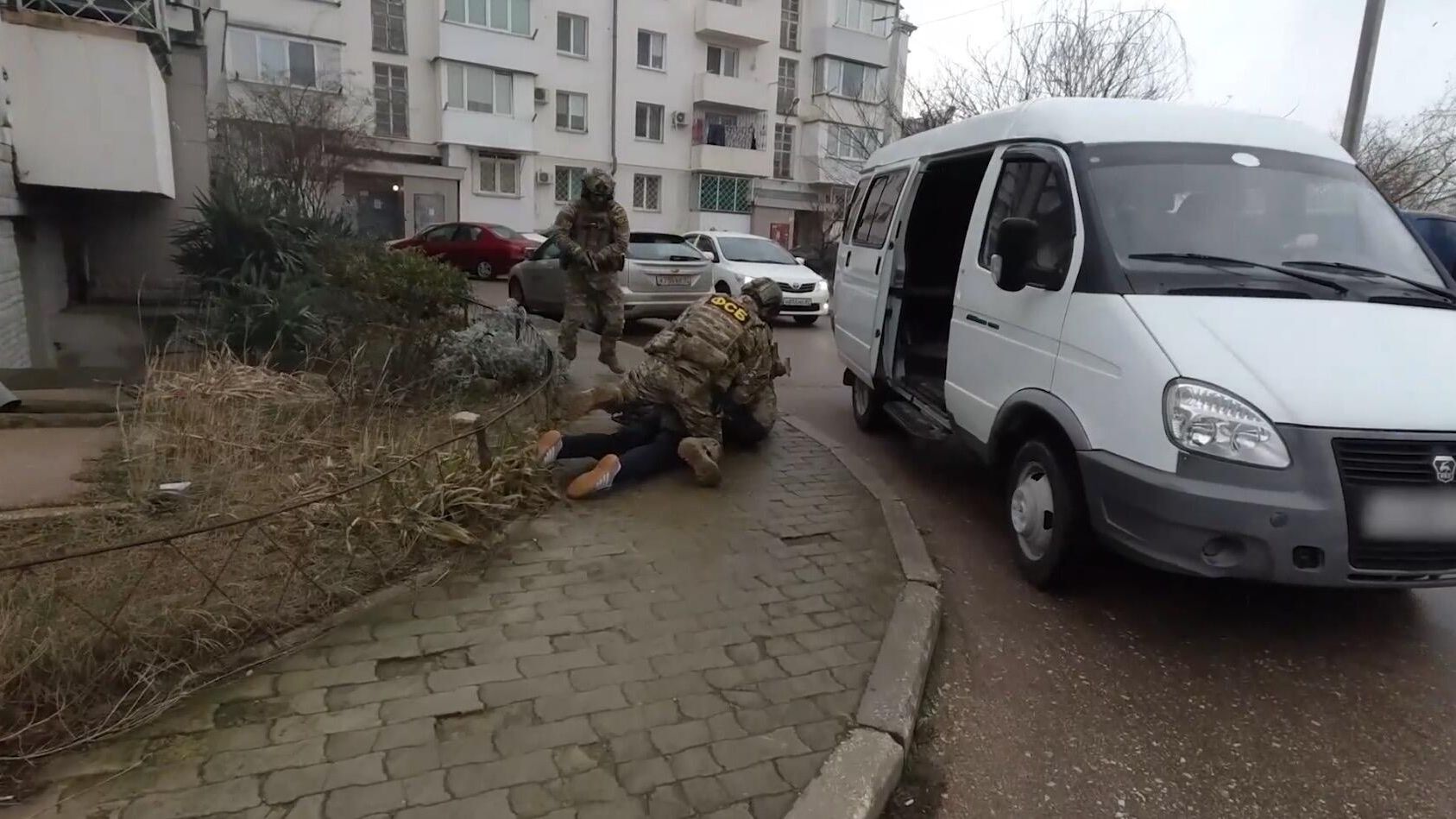 Задержание бывшего контрактника ВСУ. Кадр видео Задержание бывшего контрактника ВСУ. Кадр видео - РИА Новости, 1920, 03.06.2024