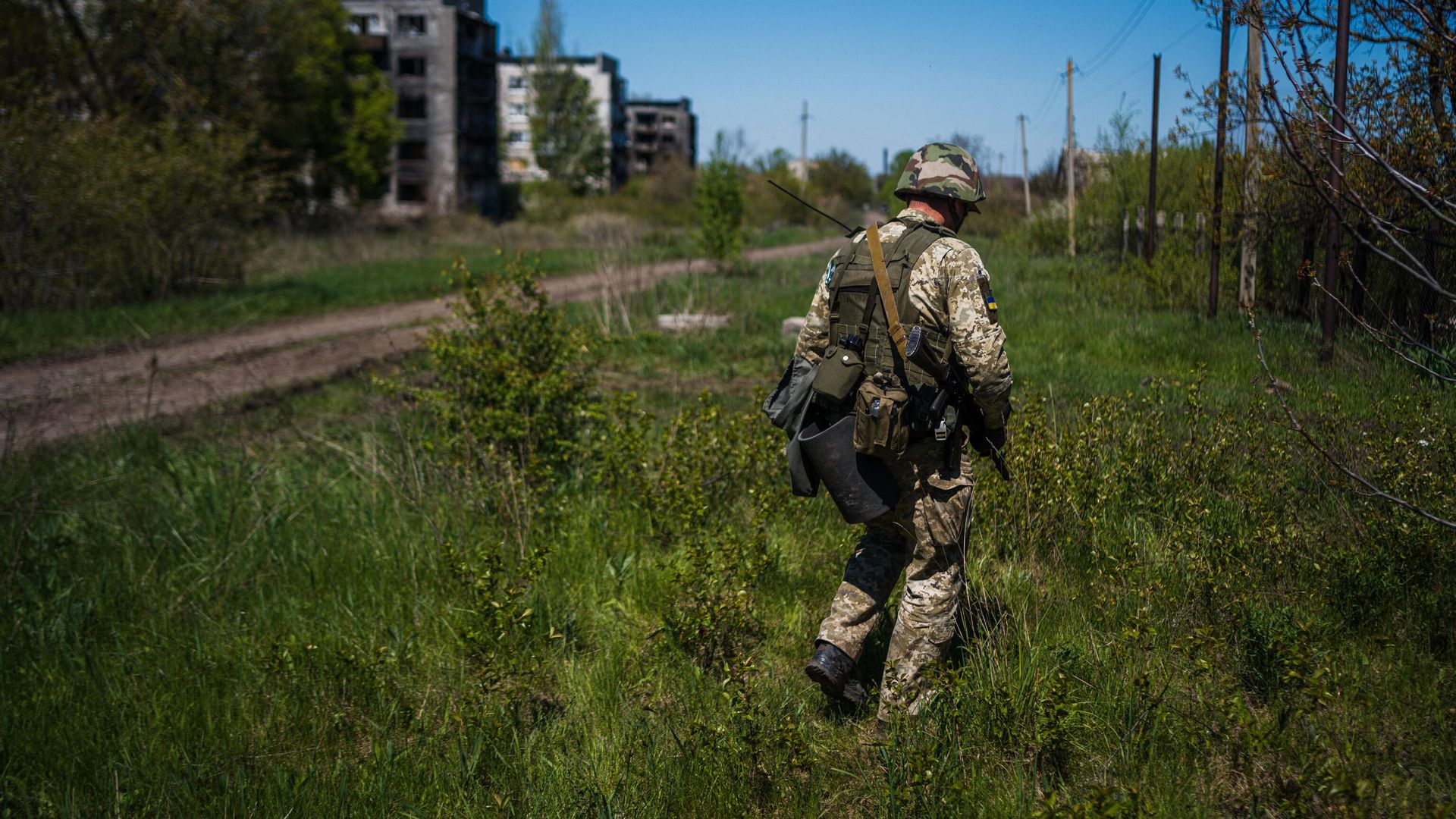 Украинский военный в Часовом Яре Украинский военный в Часовом Яре - РИА Новости, 1920, 04.06.2024