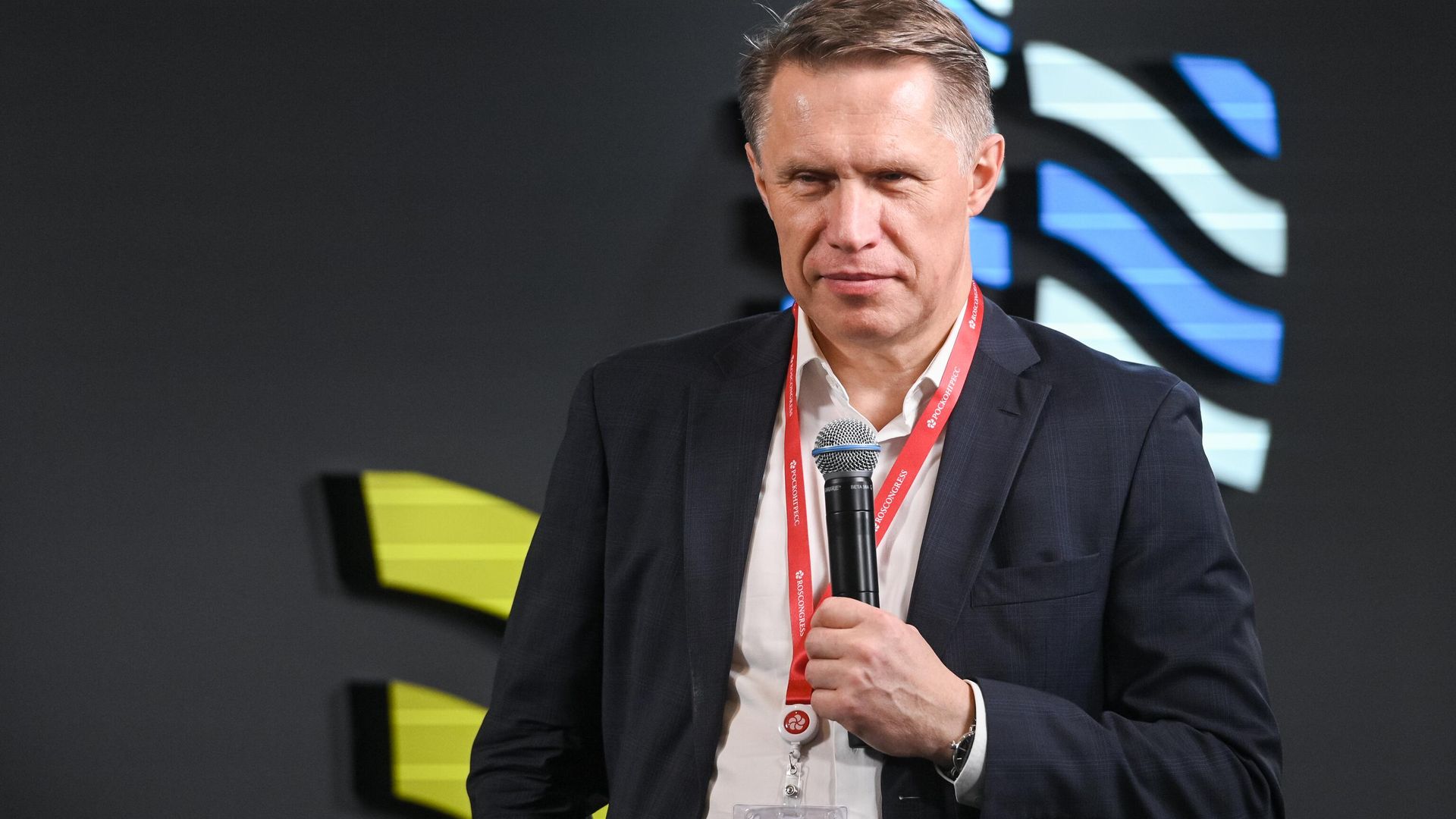 Министр здравоохранения РФ Михаил Мурашко на ПМЭФ-2024 Министр здравоохранения РФ Михаил Мурашко на ПМЭФ-2024 - РИА Новости, 1920, 10.06.2024