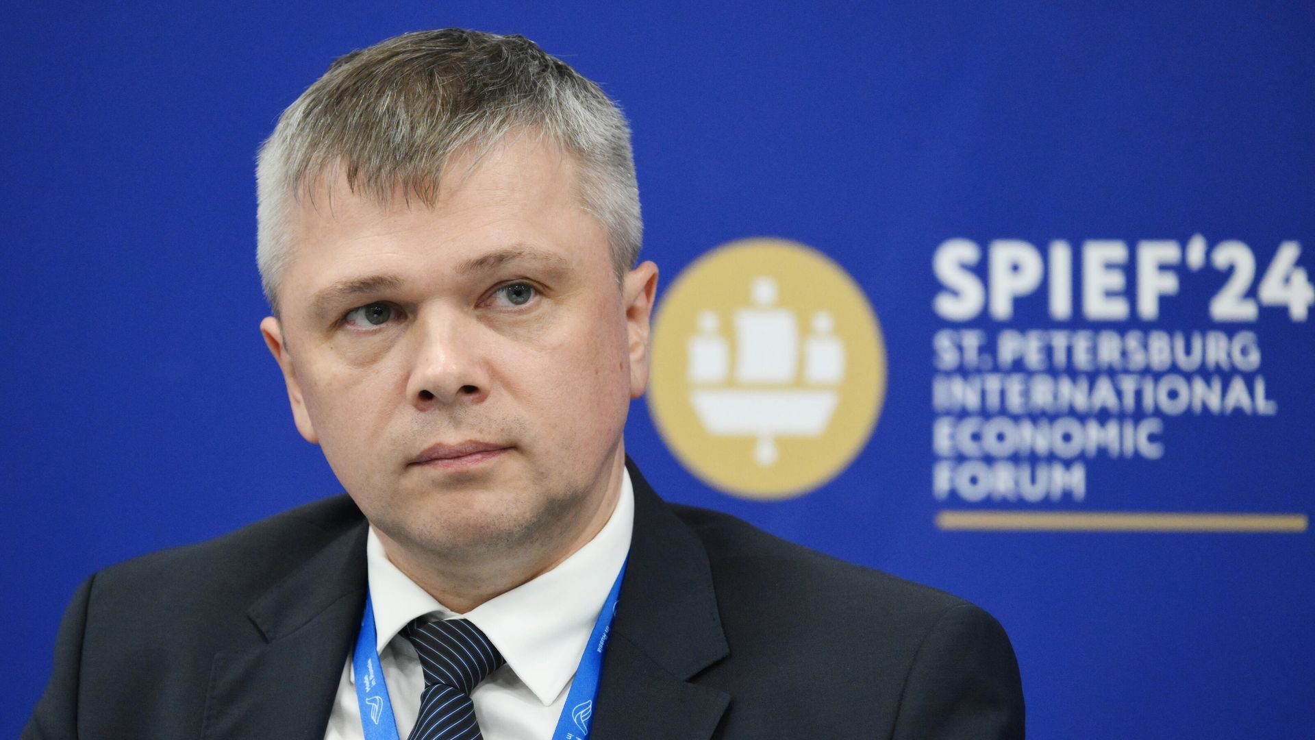 Вице-президент АО РЭЦ Роман Генкель на сессии Национальные косметические бренды: от импортозамещения к международной экспансии в рамках ПМЭФ-2024 Вице-президент АО РЭЦ Роман Генкель на сессии Национальные косметические бренды: от импортозамещения к международной экспансии в рамках ПМЭФ-2024 - РИА Новости, 1920, 05.06.2024