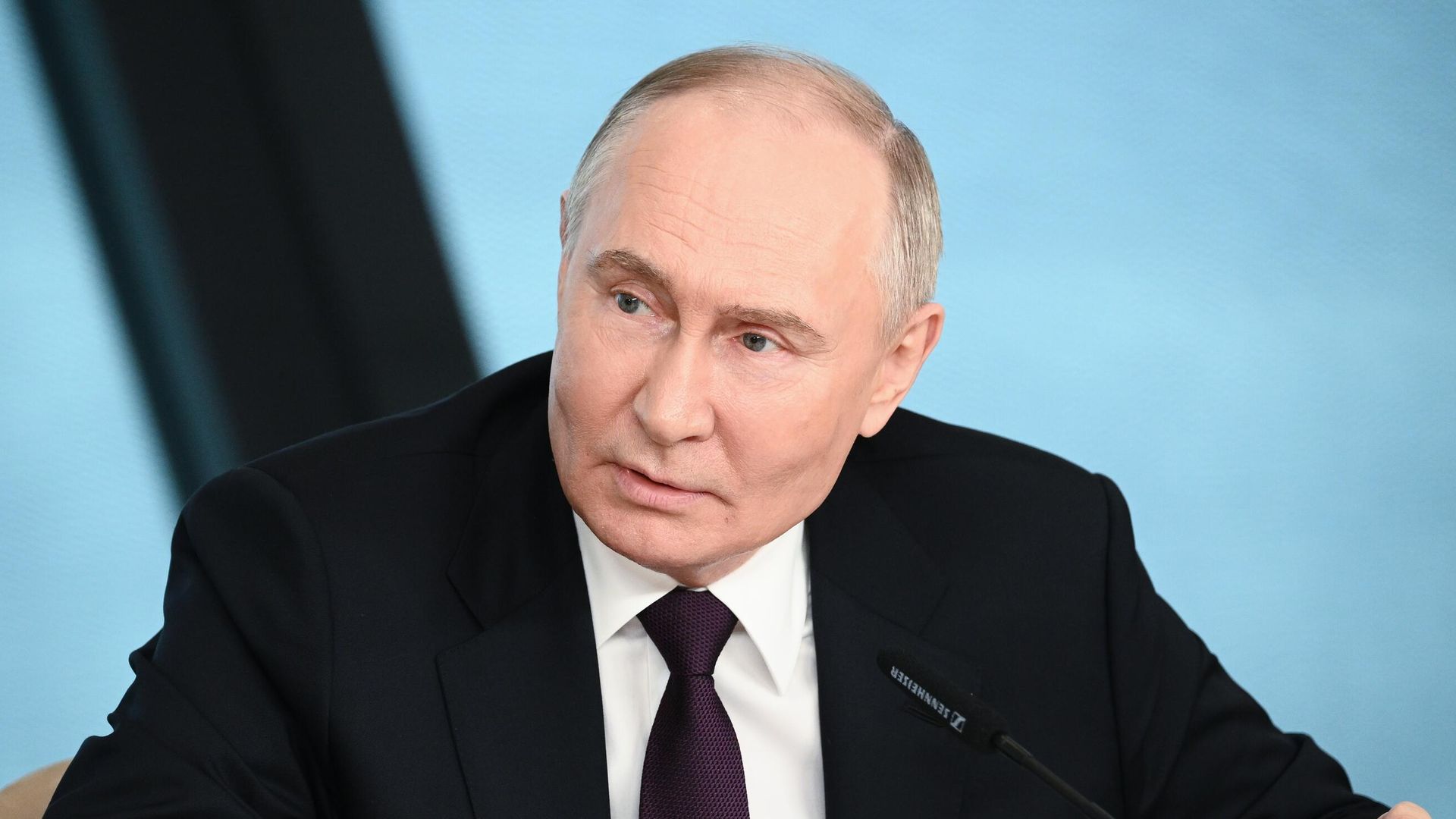 Президент РФ Владимир Путин проводит встречу с руководителями международных информационных агентств Президент РФ Владимир Путин проводит встречу с руководителями международных информационных агентств - РИА Новости, 1920, 04.06.2026