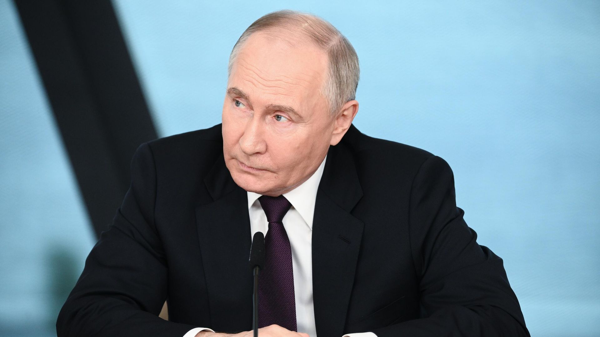 Президент РФ Владимир Путин проводит встречу с руководителями международных информационных агентств Президент РФ Владимир Путин проводит встречу с руководителями международных информационных агентств - РИА Новости, 1920, 05.06.2024