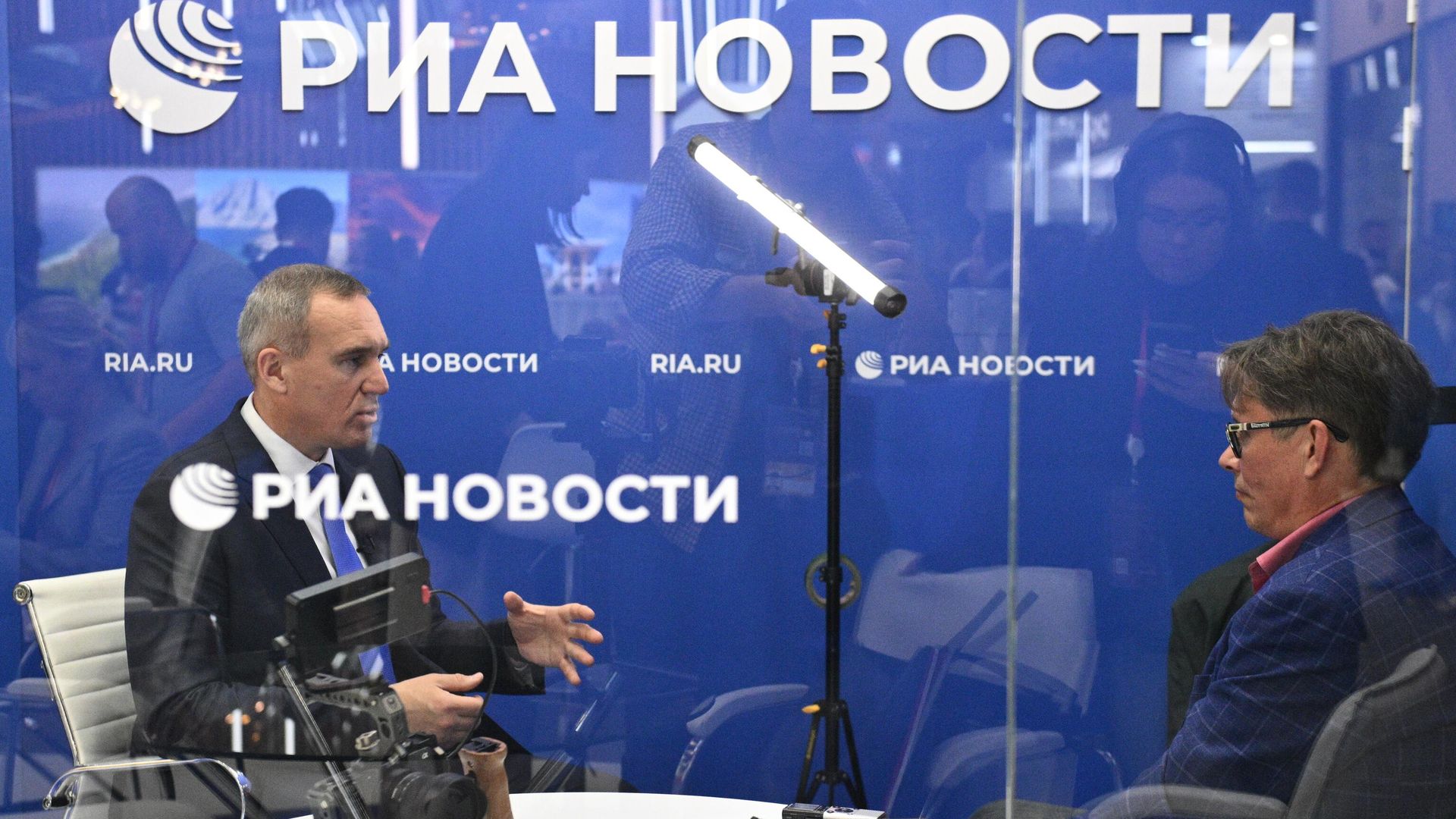 ВРИО губернатора Ханты-Мансийского округа – Югры Руслан Кухарук ВРИО губернатора Ханты-Мансийского округа – Югры Руслан Кухарук - РИА Новости, 1920, 06.06.2024