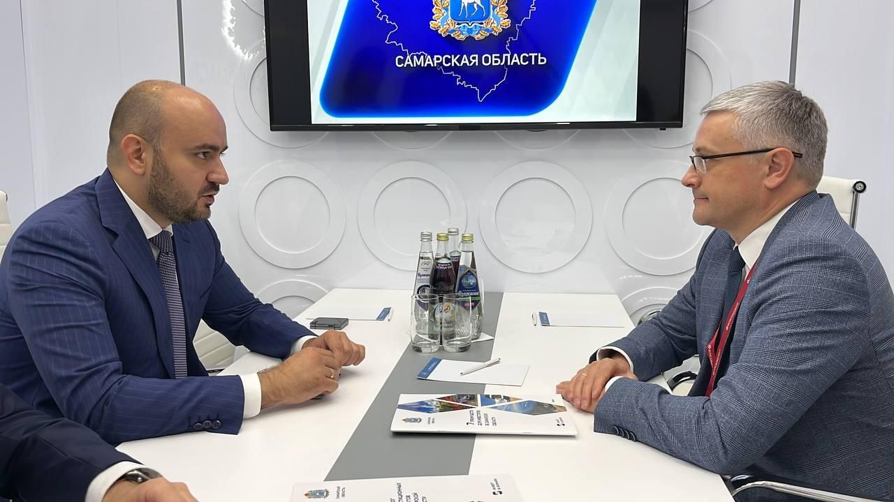 Врио губернатора Самарской области Вячеслав Федорищев обсудил с Юматекс вопросы реализации нового инвестпроекта Врио губернатора Самарской области Вячеслав Федорищев обсудил с Юматекс вопросы реализации нового инвестпроекта - РИА Новости, 1920, 07.06.2024