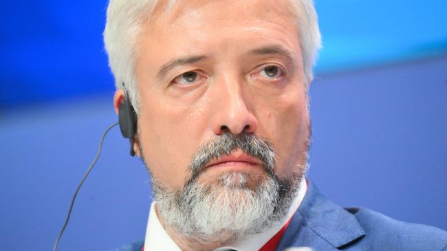 Глава Россотрудничества Евгений Примаков на ПМЭФ-2024
