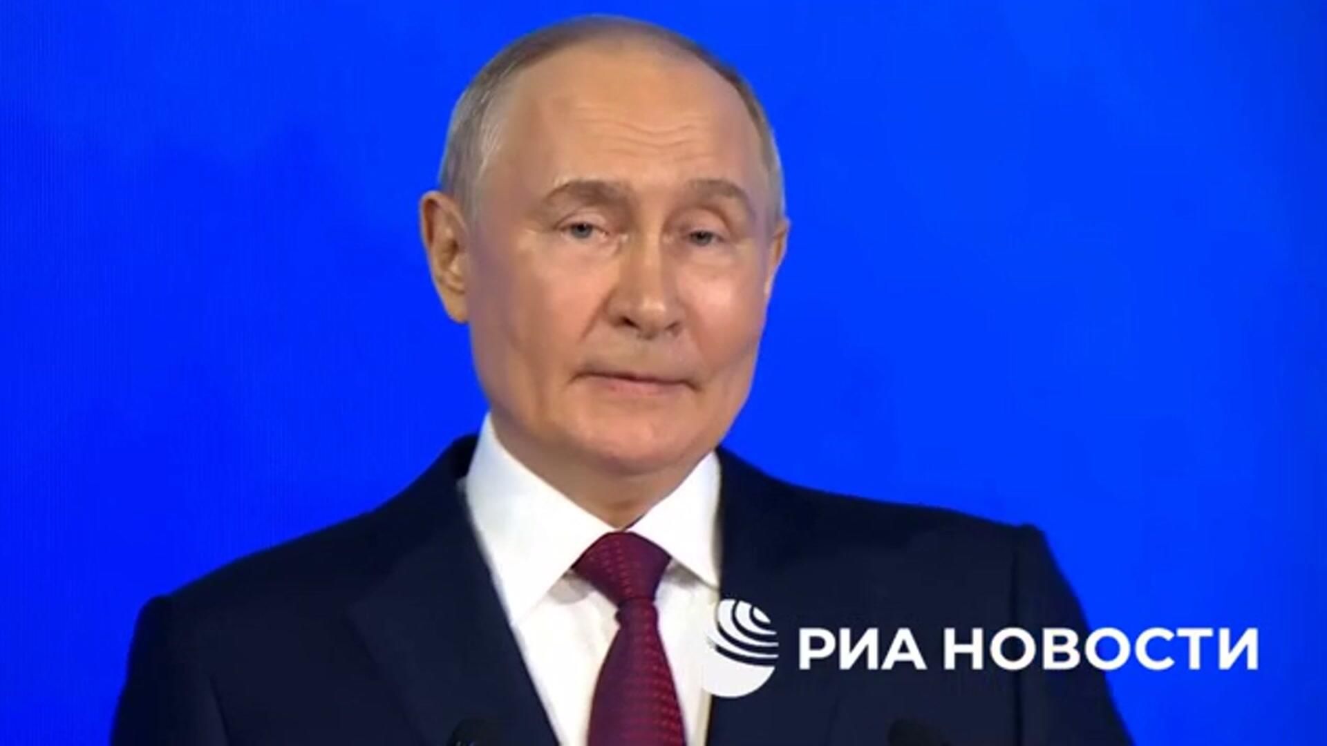 Путин о будущей индексации пенсий работающим пенсионерам Путин о будущей индексации пенсий работающим пенсионерам - РИА Новости, 1920, 07.06.2024