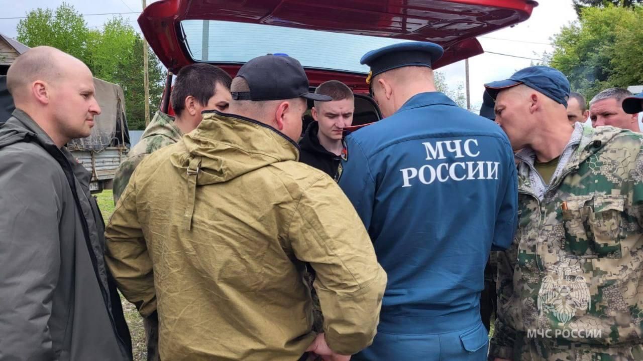 Пропавших детей в Свердловской области эвакуировали из леса Пропавших детей в Свердловской области эвакуировали из леса - РИА Новости, 1920, 08.06.2024
