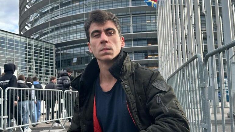Ютубер Фидиас Панайоту, избранный депутатом Европарламента от Кипра Ютубер Фидиас Панайоту, избранный депутатом Европарламента от Кипра - РИА Новости, 1920, 09.06.2024