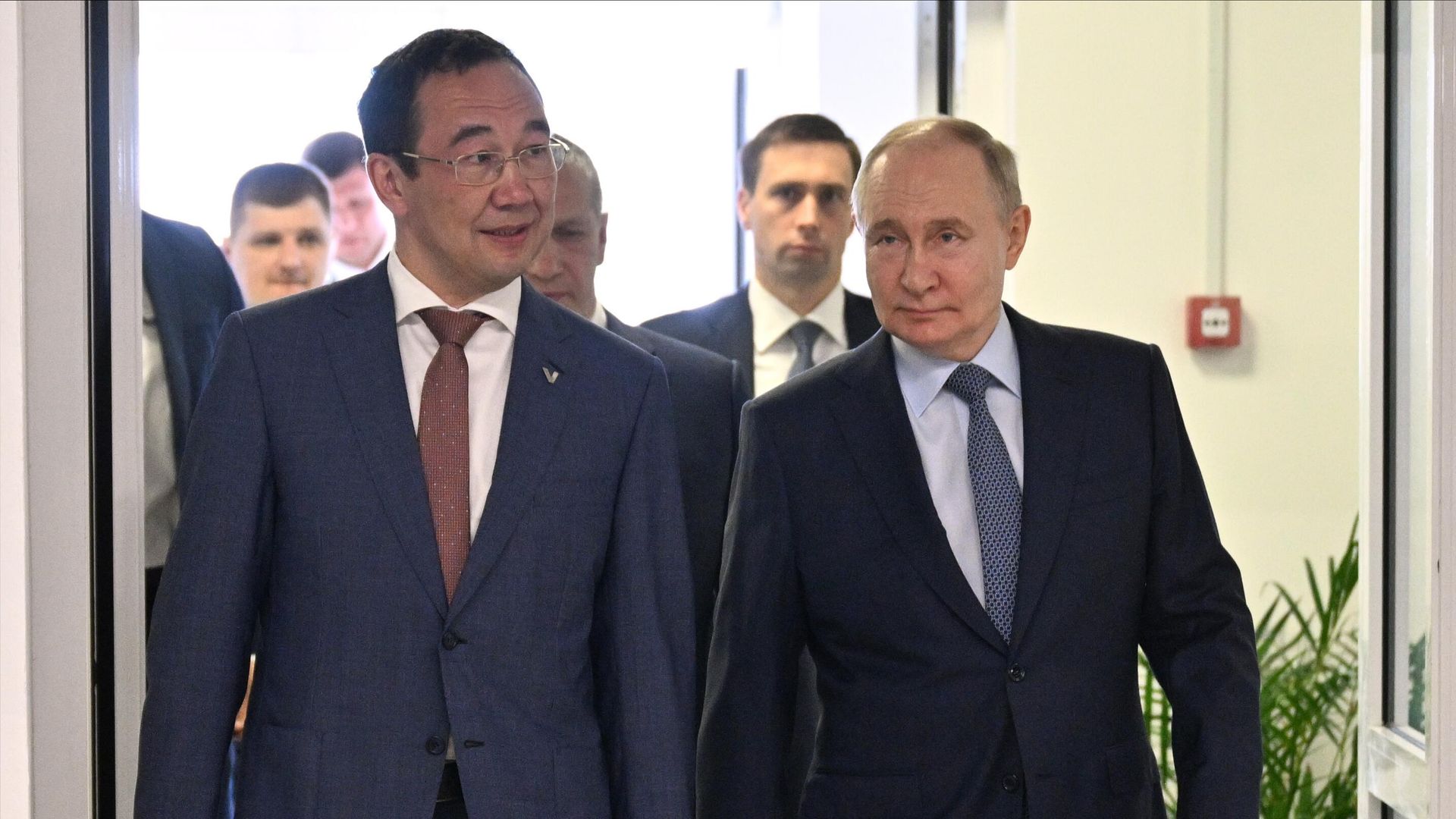 Президент РФ Владимир Путин и глава Республики Саха (Якутия) Айсен Николаев - РИА Новости, 1920, 14.07.2026