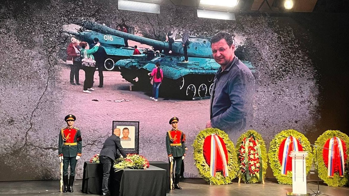 Прощание с Валерием Кожиным в телецентре Останкино Прощание с Валерием Кожиным в телецентре Останкино - РИА Новости, 1920, 18.06.2024