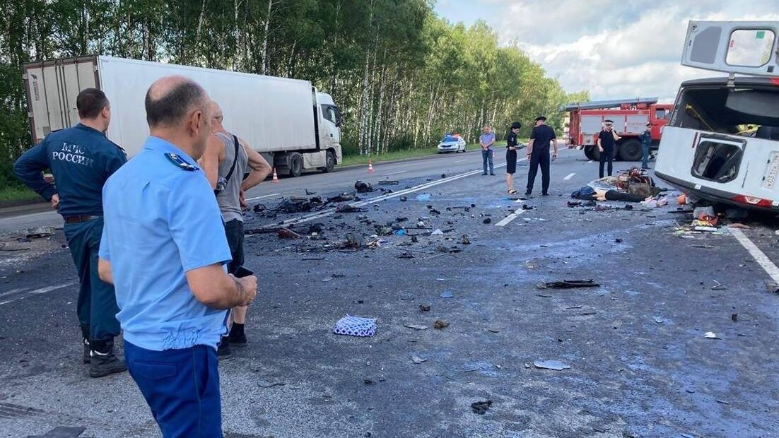 На месте ДТП в Шиловском районе Рязанской области На месте ДТП в Шиловском районе Рязанской области - РИА Новости, 1920, 18.06.2024