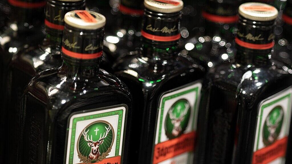 Ликер Jägermeister Ликер Jägermeister - РИА Новости, 1920, 02.11.2022