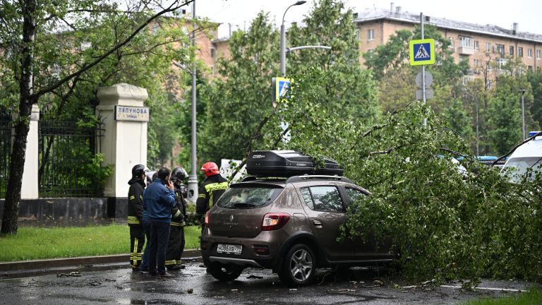 Последствия сильного дождя в Москве Последствия сильного дождя в Москве