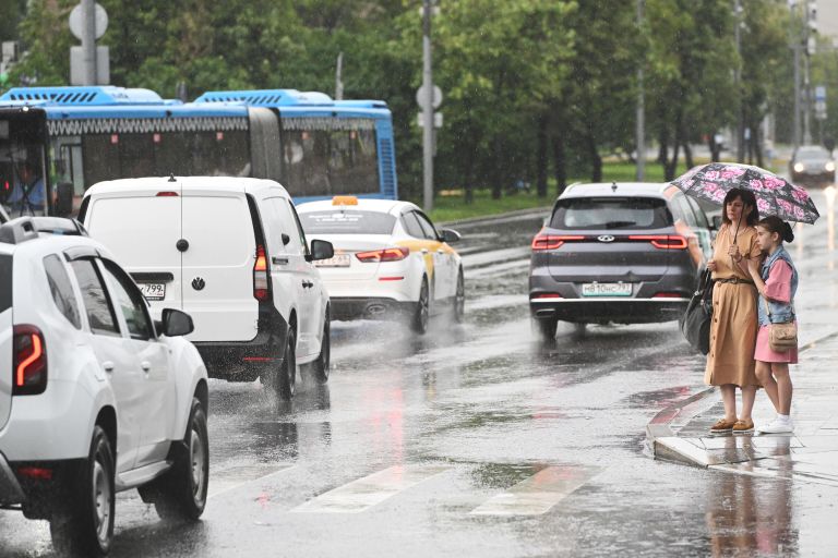 Сильный дождь в Москве Сильный дождь в Москве