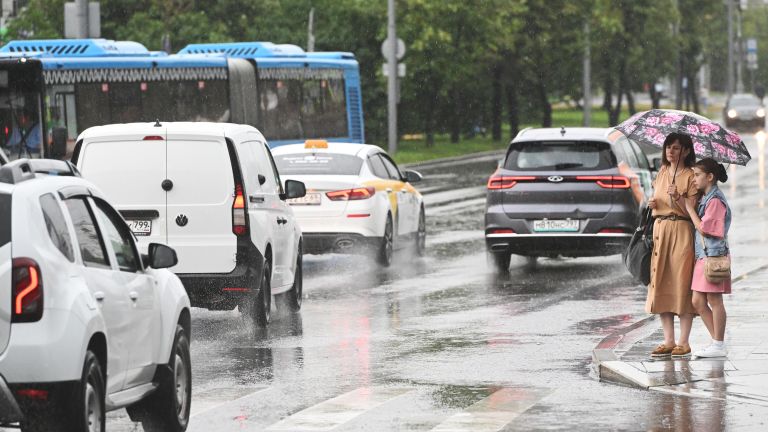 Сильный дождь в Москве Сильный дождь в Москве