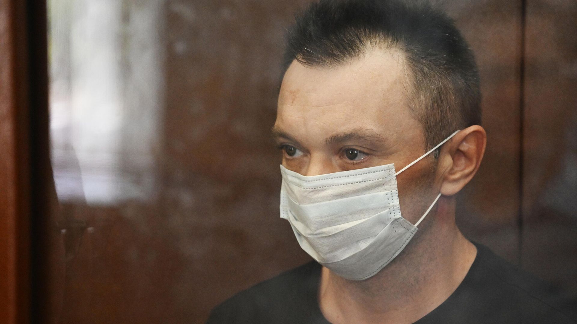 Cовладелец Олимпситистроя Александр Фомин, обвиняемый по делу о даче взяток бывшему замминистра обороны РФ Тимуру Иванову, в зале заседаний в Басманном суде Москвы. 21 июня 2024 Cовладелец Олимпситистроя Александр Фомин, обвиняемый по делу о даче взяток бывшему замминистра обороны РФ Тимуру Иванову, в зале заседаний в Басманном суде Москвы. 21 июня 2024 - РИА Новости, 1920, 21.06.2024