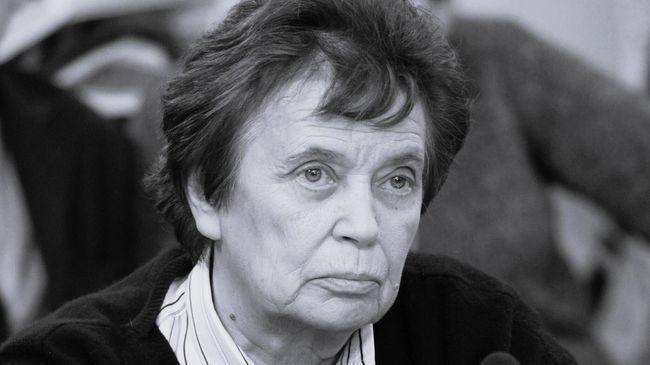 Спортивный комментатор Анна Дмитриева