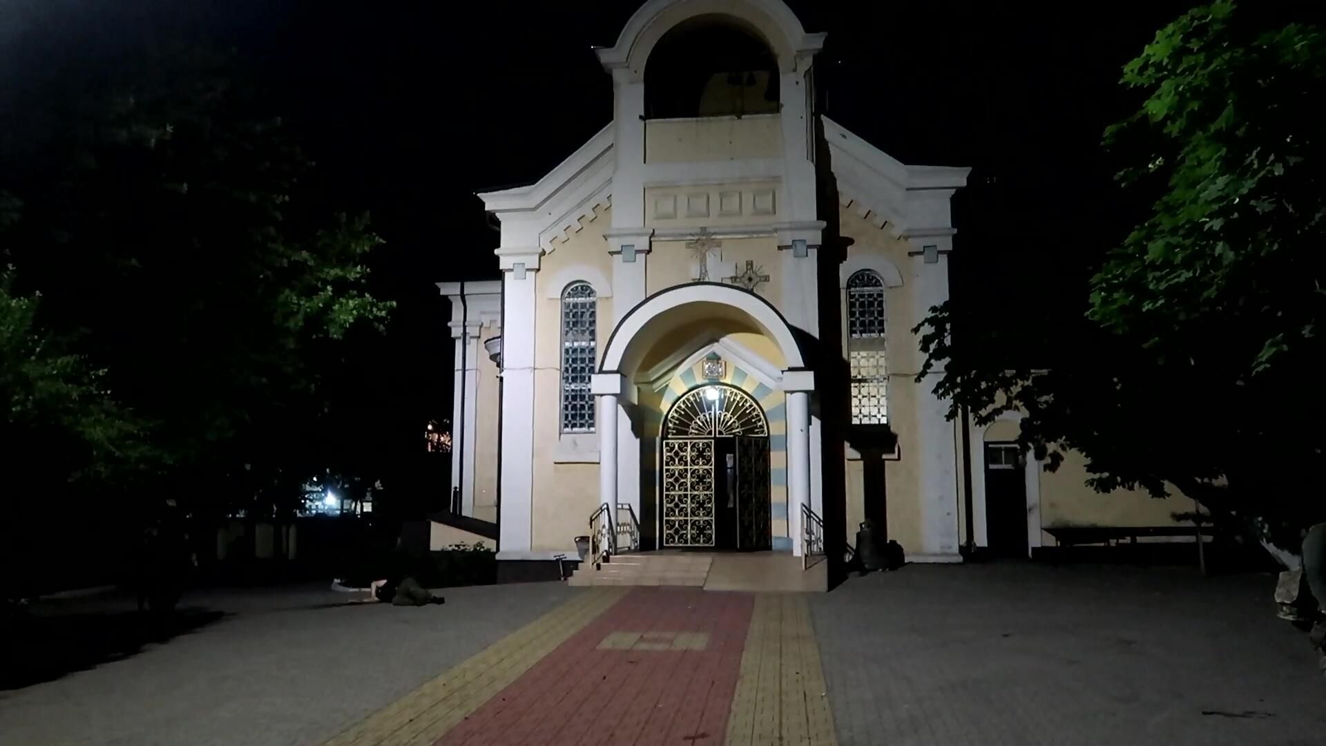 Обстановка в Дагестане, где были совершены вооруженные нападения на храмы и синагогу Обстановка в Дагестане, где были совершены вооруженные нападения на храмы и синагогу - РИА Новости, 1920, 01.07.2024