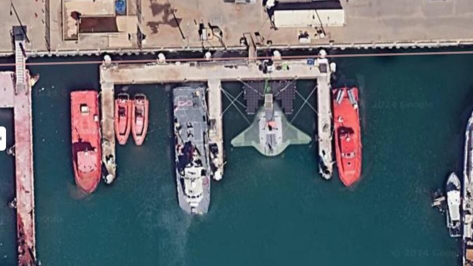 Прототип американского морского беспилотника, обнаруженный пользователями Google Maps Прототип американского морского беспилотника, обнаруженный пользователями Google Maps - РИА Новости, 1920, 25.06.2024
