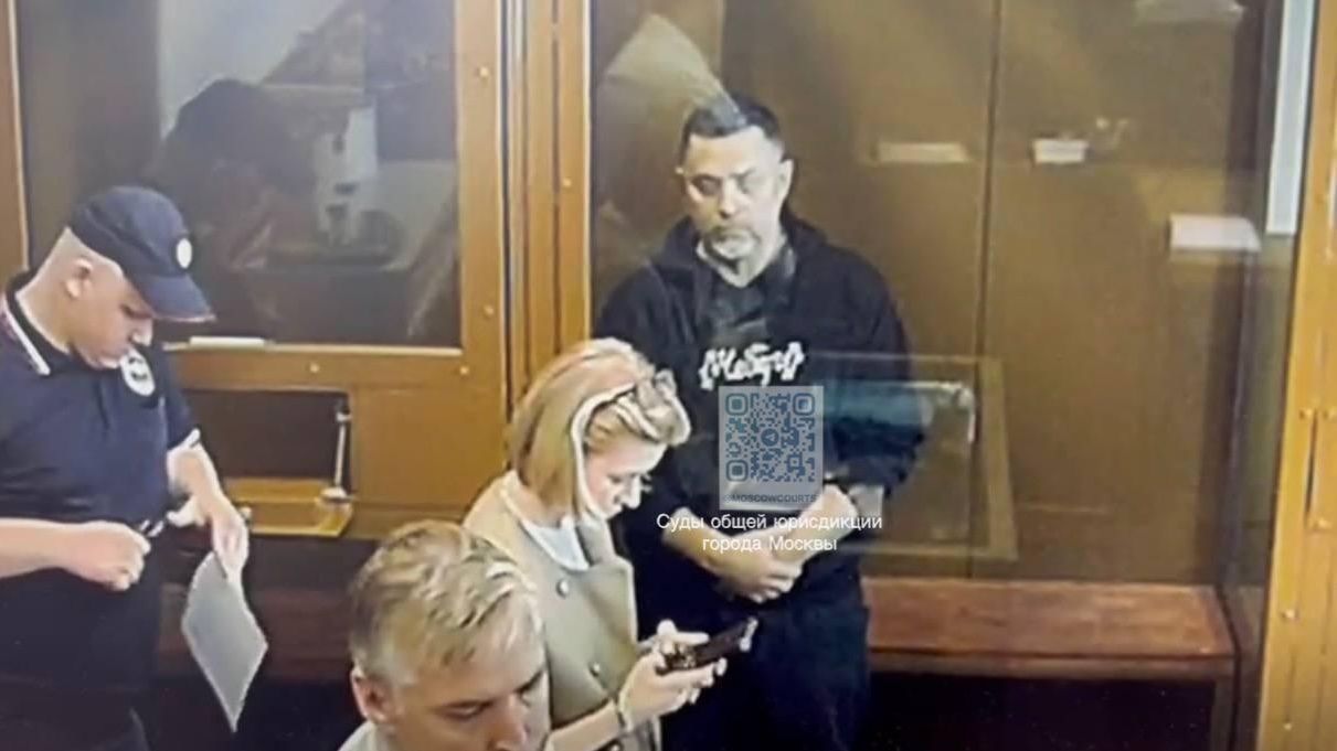 Арестованный гендиректор Уральских заводов Василий Мусин в зале суда Арестованный гендиректор Уральских заводов Василий Мусин в зале суда - РИА Новости, 1920, 26.06.2024