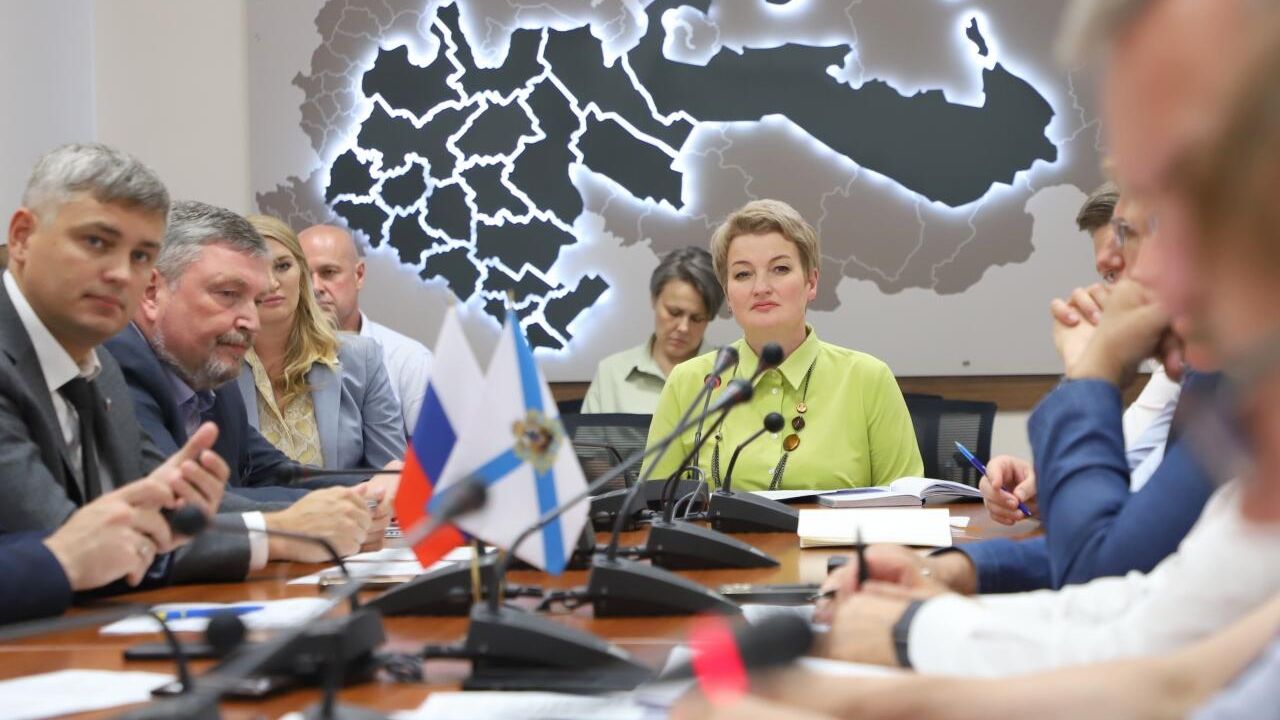 Депутаты Архангельского областного собрания расширили меры поддержки многодетных семей Депутаты Архангельского областного собрания расширили меры поддержки многодетных семей - РИА Новости, 1920, 26.06.2024