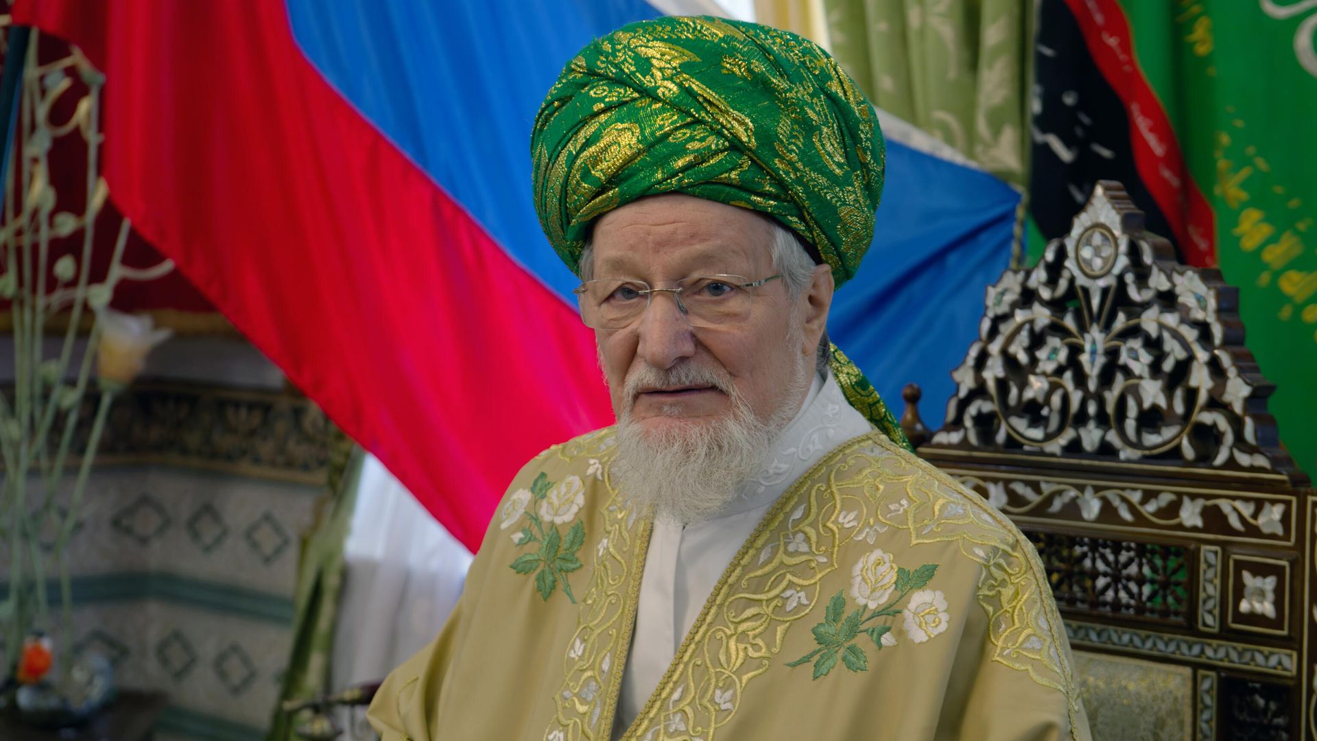 Председатель Центрального духовного управления мусульман России Талгат Таджуддин Председатель Центрального духовного управления мусульман России Талгат Таджуддин - РИА Новости, 1920, 23.12.2025