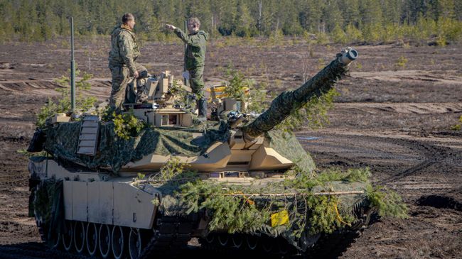 Американские военные во время учений войск НАТО в Финляндии