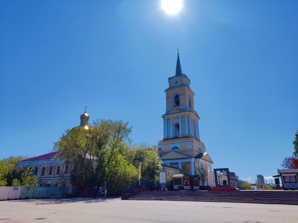 Вид на Спасо-Преображенский собор в Перми Вид на Спасо-Преображенский собор в Перми