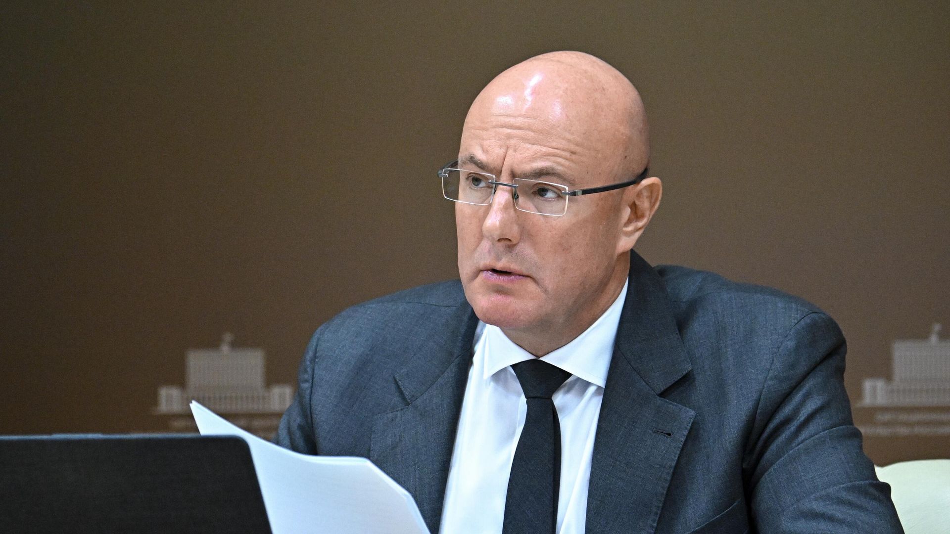 Заместитель председателя правительства Дмитрий Чернышенко Заместитель председателя правительства Дмитрий Чернышенко - РИА Новости, 1920, 06.07.2024