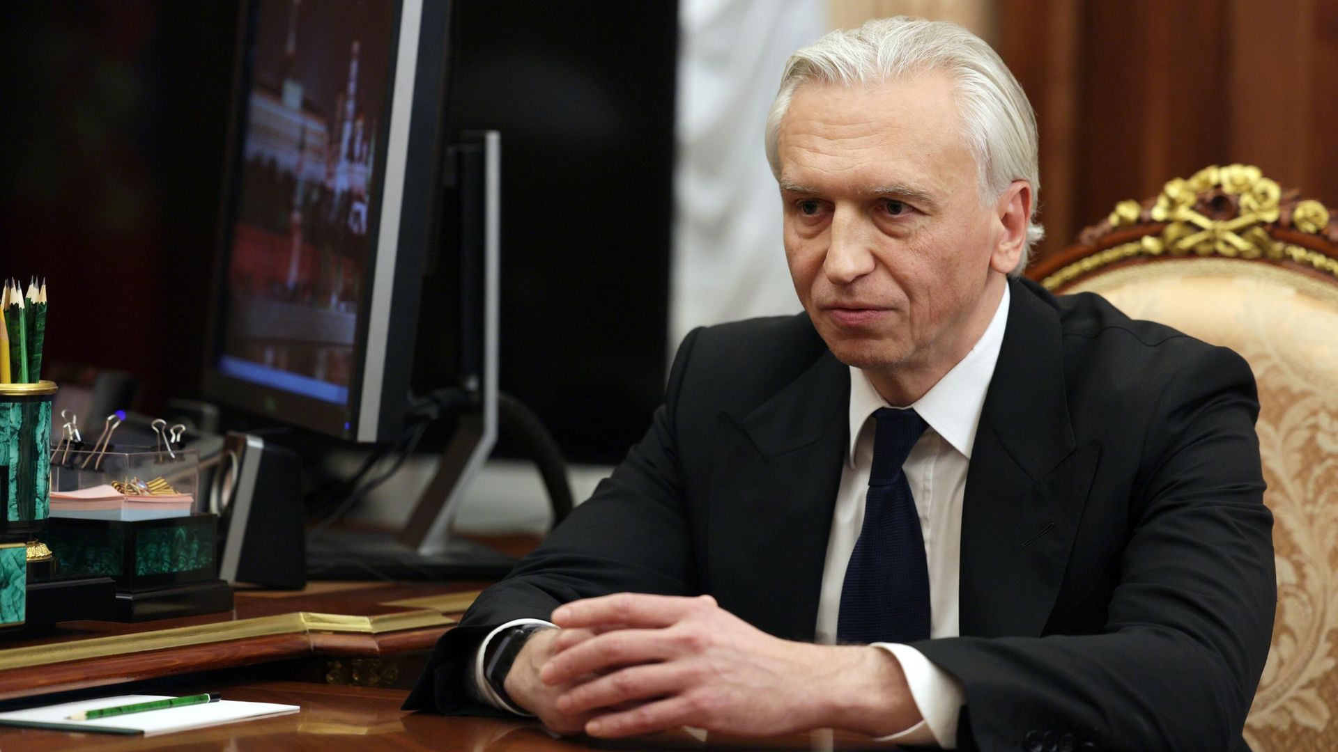 Председатель правления ПАО Газпром нефть Александр Дюков во время встречи с президентом РФ Владимиром Путиным - РИА Новости, 1920, 06.09.2024
