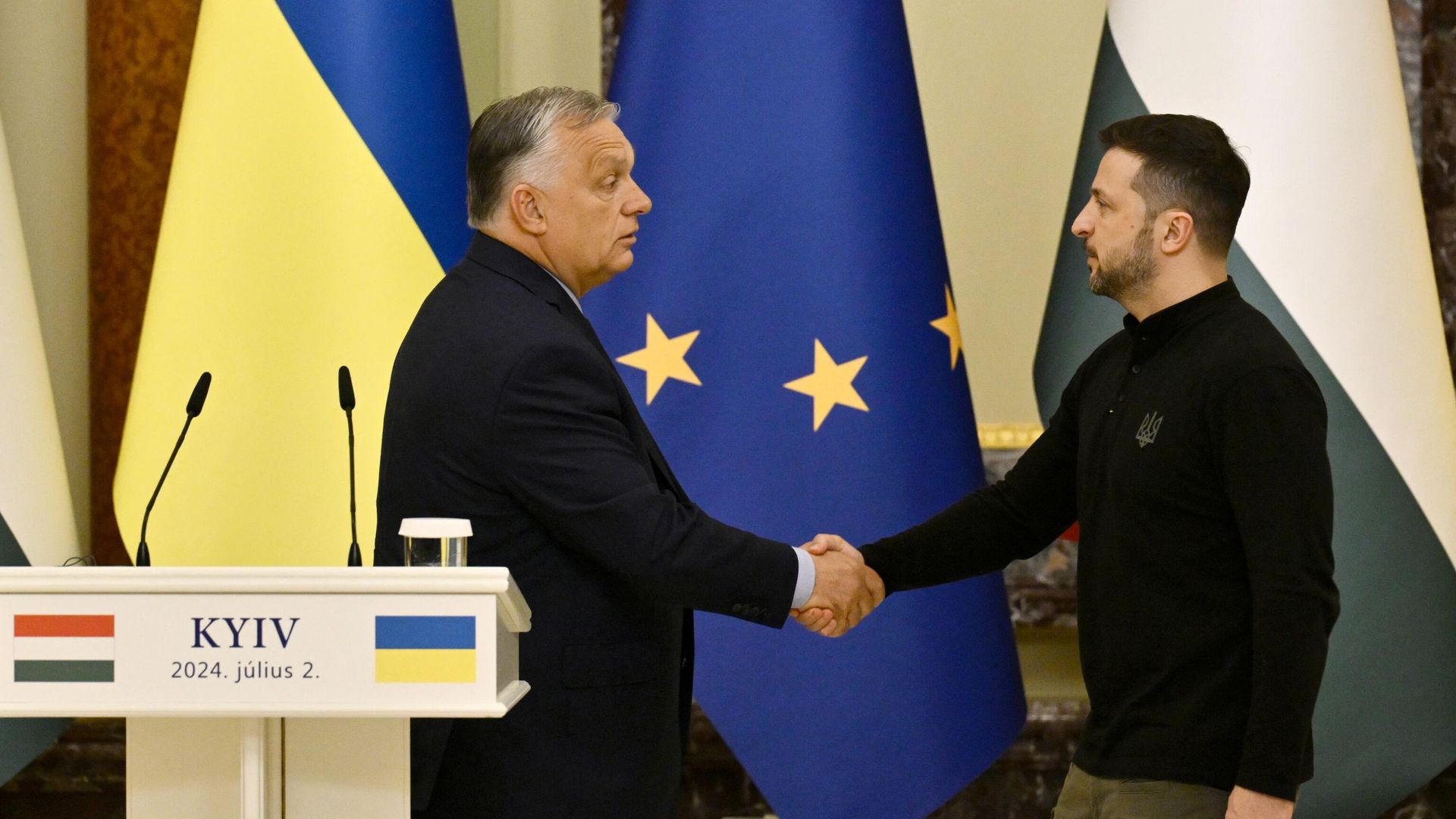 Премьер-министр Венгрии Виктор Орбан и Владимир Зеленский во время встречи в Киеве Премьер-министр Венгрии Виктор Орбан и Владимир Зеленский во время встречи в Киеве - РИА Новости, 1920, 02.07.2024