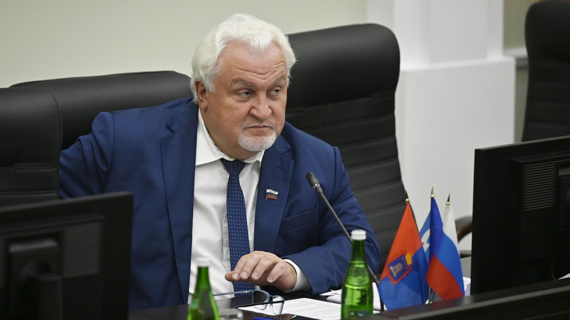 Председатель Тамбовской областной Думы Евгений Матушкин Председатель Тамбовской областной Думы Евгений Матушкин - РИА Новости, 1920, 06.09.2024