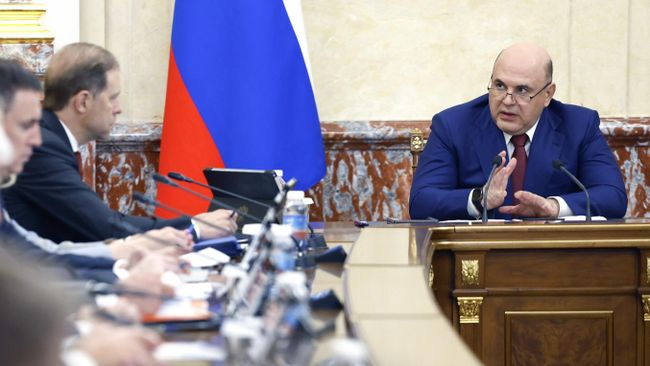 Председатель правительства РФ Михаил Мишустин проводит совещание с членами кабинета министров РФ Председатель правительства РФ Михаил Мишустин проводит совещание с членами кабинета министров РФ