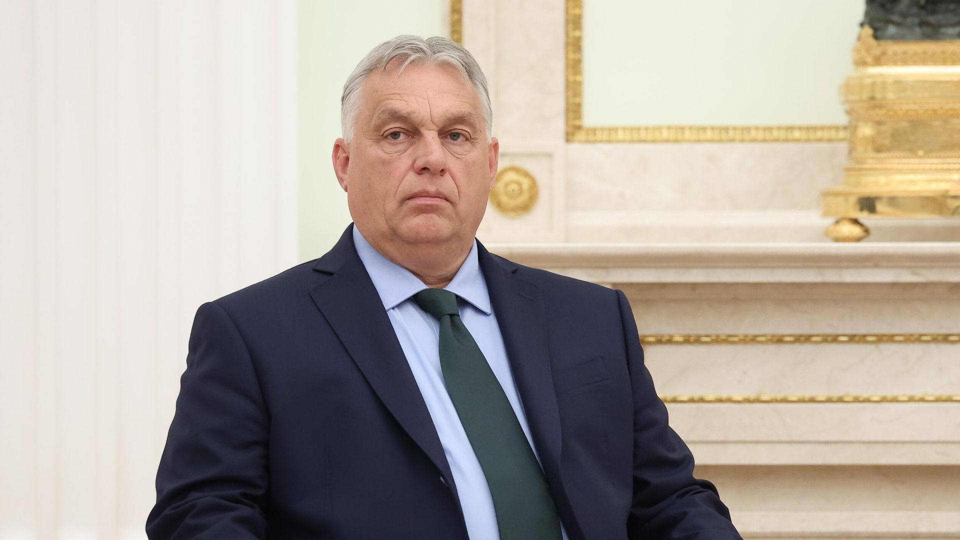 Премьер-министр Венгрии Виктор Орбан во время встречи в Москве с президентом РФ Владимиром Путиным Премьер-министр Венгрии Виктор Орбан во время встречи в Москве с президентом РФ Владимиром Путиным - РИА Новости, 1920, 05.07.2024