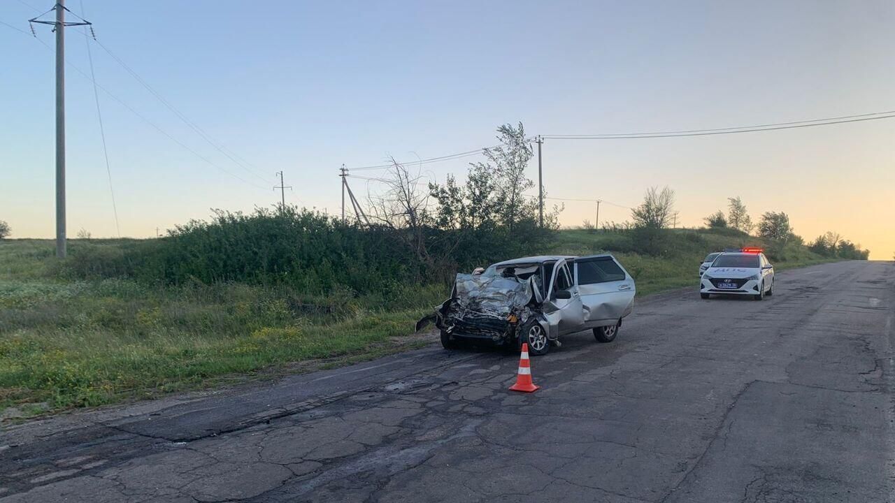 Место ДТП с участием легковых автомобилей в Калачевском районе Воронежской области. 6 июля 2024 Место ДТП с участием легковых автомобилей в Калачевском районе Воронежской области. 6 июля 2024 - РИА Новости, 1920, 06.07.2024