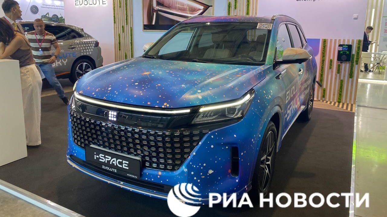 Кроссовер i-Space Кроссовер i-Space - РИА Новости, 1920, 08.07.2024